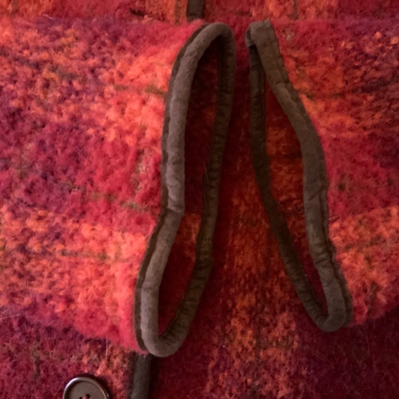 TOMBOLINI lined wool plaid coat/adjustable length sleeves/8???pit to pit=19 - Picture 5 of 11